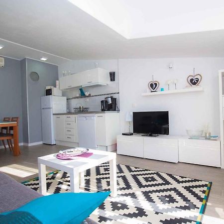 Apartments In Rogoznica 36019 Kültér fotó